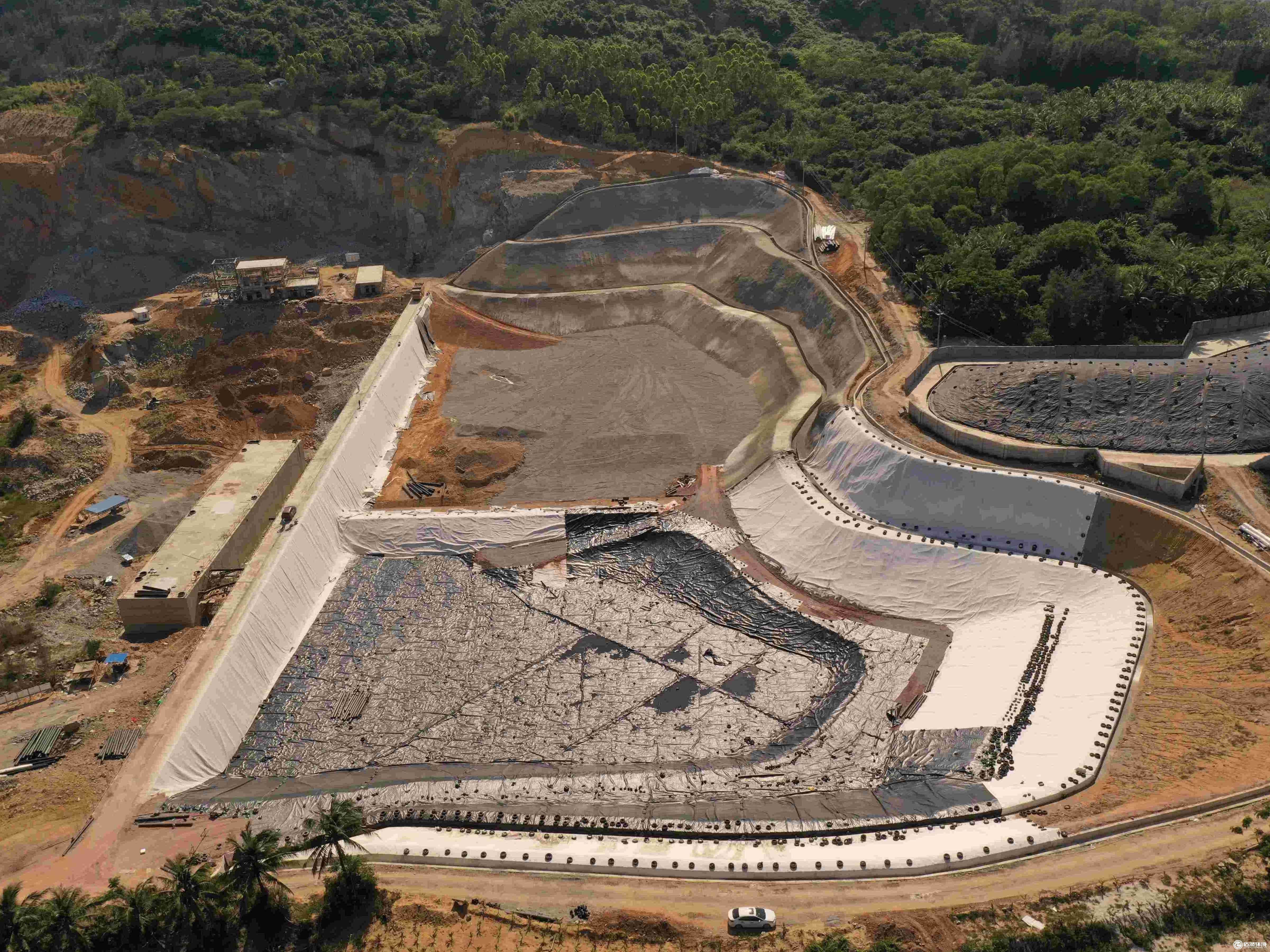 瓊海市配套飛灰填埋場和滲濾液處理系統(tǒng)